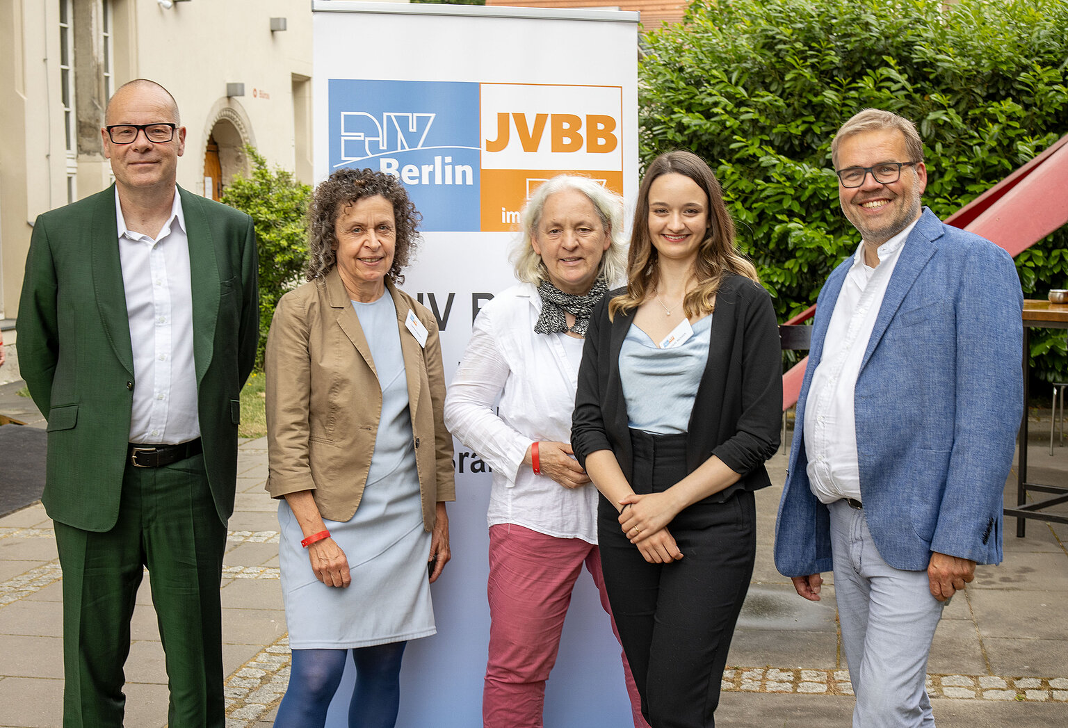  – v.l.n.r. Thorsten Keller, Susanne Stephan, Simone Ahrend, Stefanie Michallek, Steffen Grimberg (Foto: Bernd Lammel)